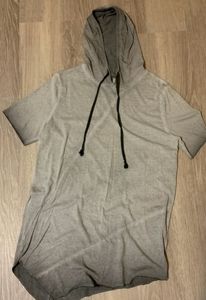 Asymmetrical hooded t-shirt
